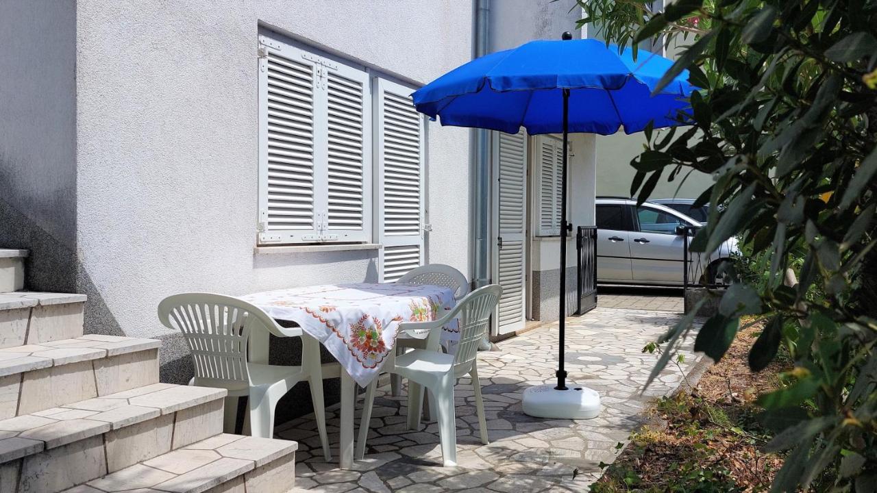 Apartman Crikvenica 30214 - Zulich 外观 照片